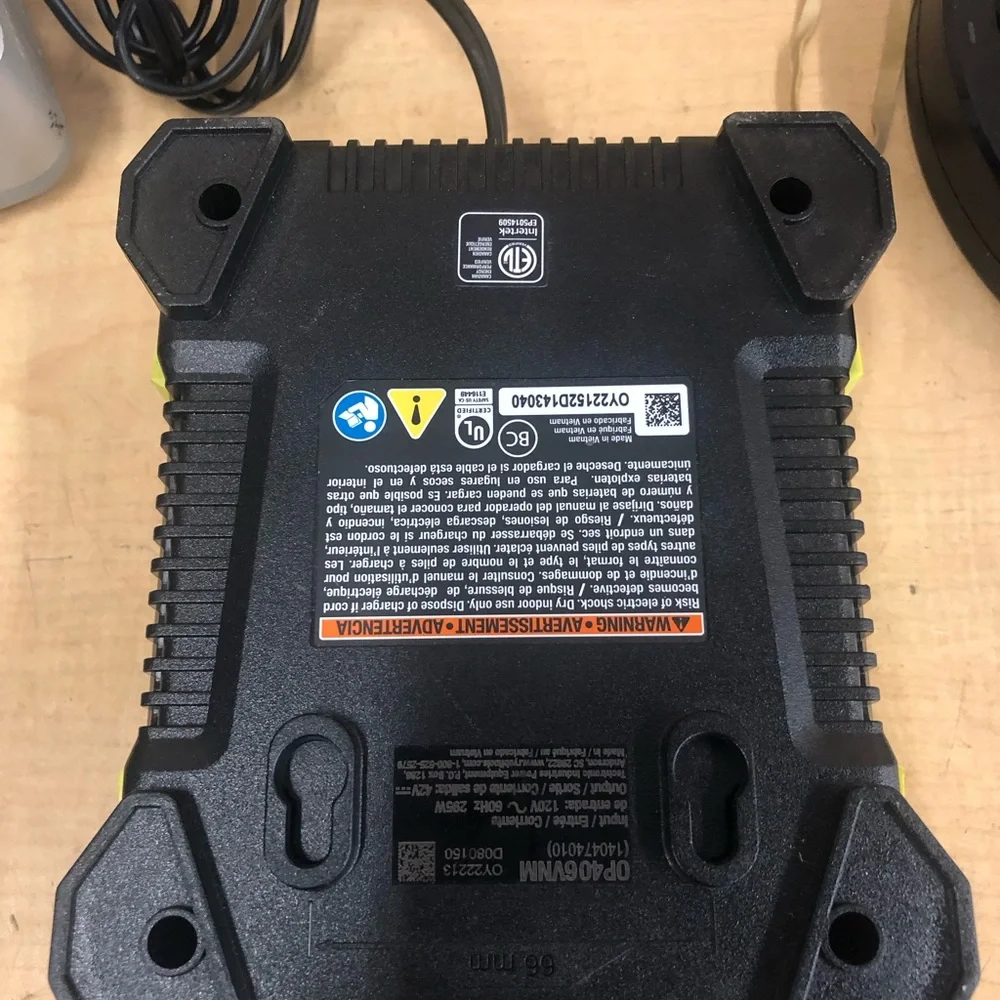 RYOBI OP406A 40-Volt Lithium-Ion Rapid Charger